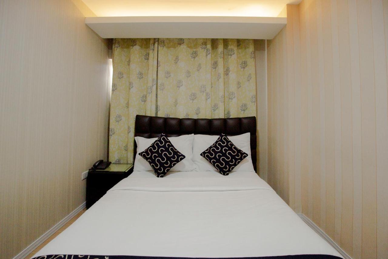 Newgrange Condotel Кесон-Сіті Екстер'єр фото