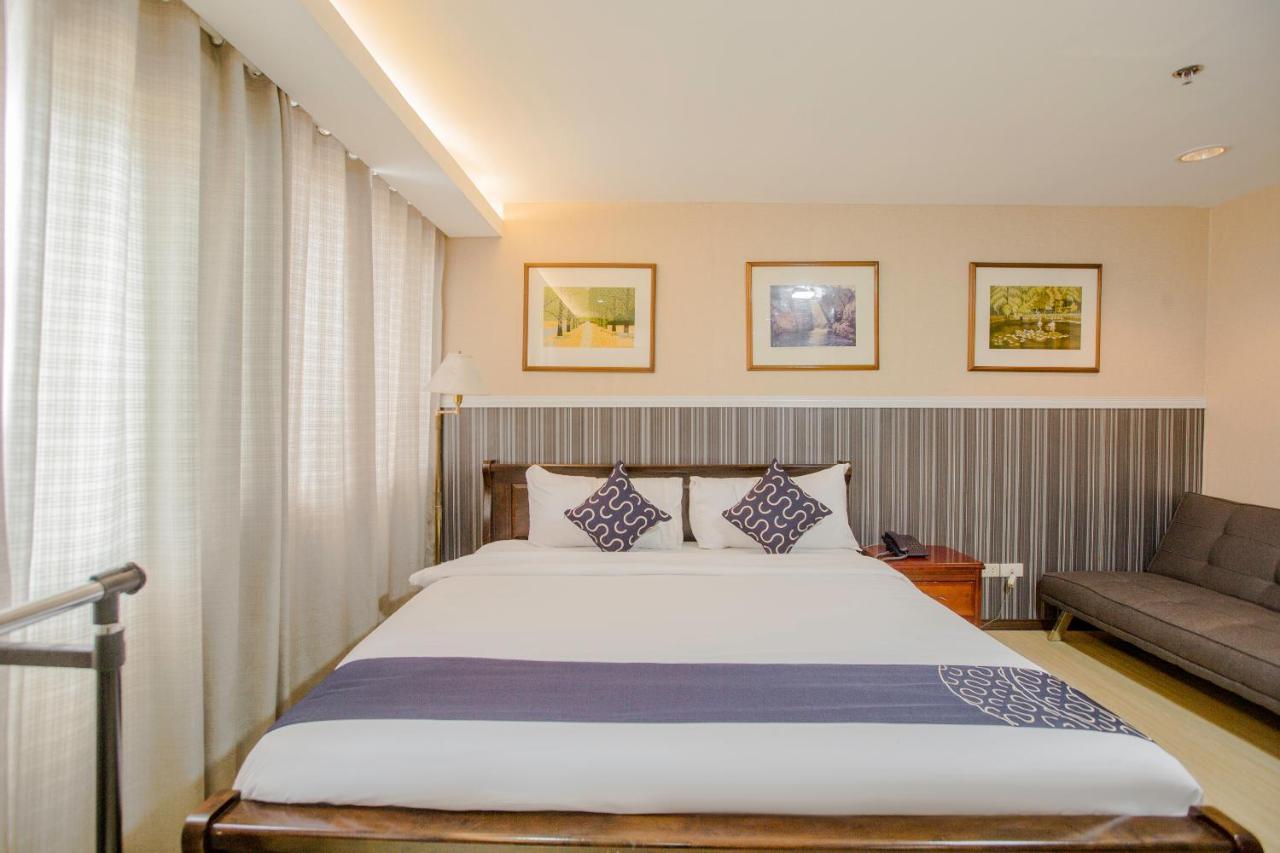 Newgrange Condotel Кесон-Сіті Екстер'єр фото