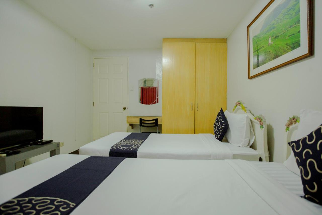 Newgrange Condotel Кесон-Сіті Екстер'єр фото