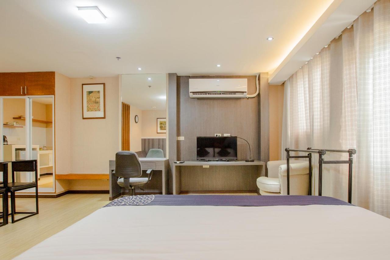 Newgrange Condotel Кесон-Сіті Екстер'єр фото